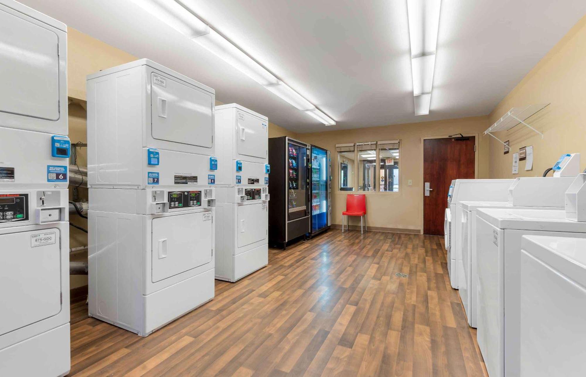 Extended Stay America Suites - Buffalo - Amherst Buitenkant foto