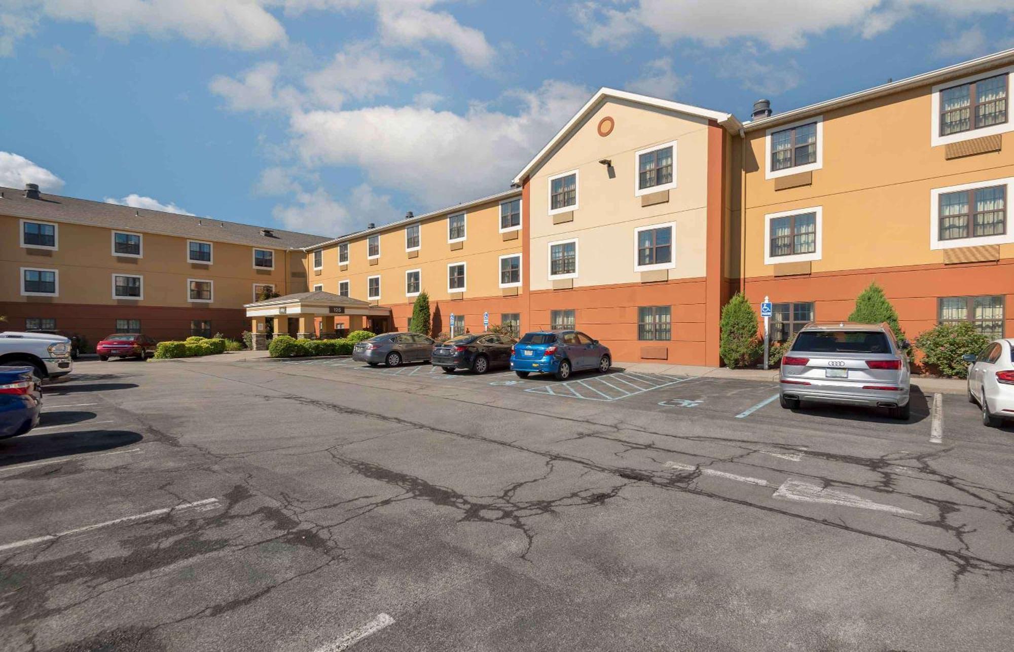 Extended Stay America Suites - Buffalo - Amherst Buitenkant foto
